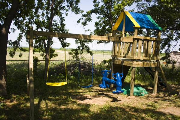 swingset1