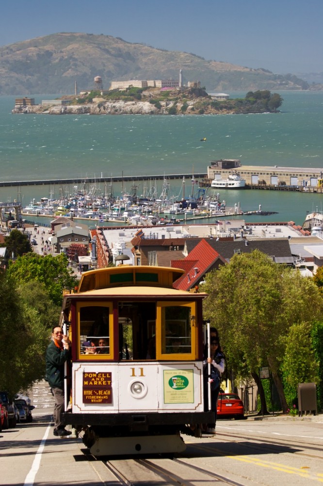 Hyde St Cable Car & Alcatraz